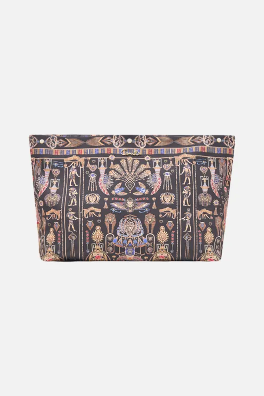 LARGE MAKEUP CLUTCH CARTOUCHE KINGDOM sold by Camilla