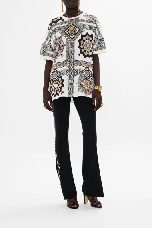 OVERSIZED BAND TEE - WHITE/MULTI TILE STYLE sold by Camilla