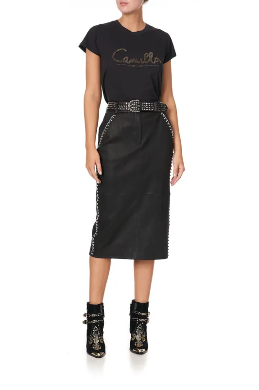 SLIM FIT ROUND NECK T-SHIRT LOGO CAPSULE sold by Camilla