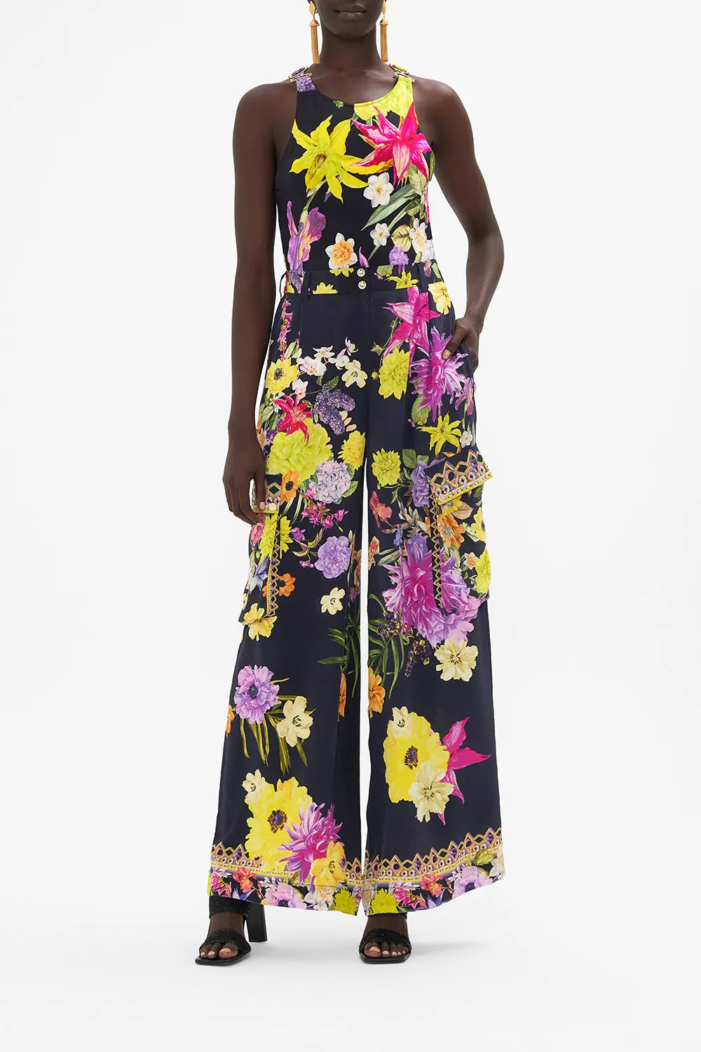 TANK WITH HARDWARE PEACE BE WITH YOU sold by Camilla