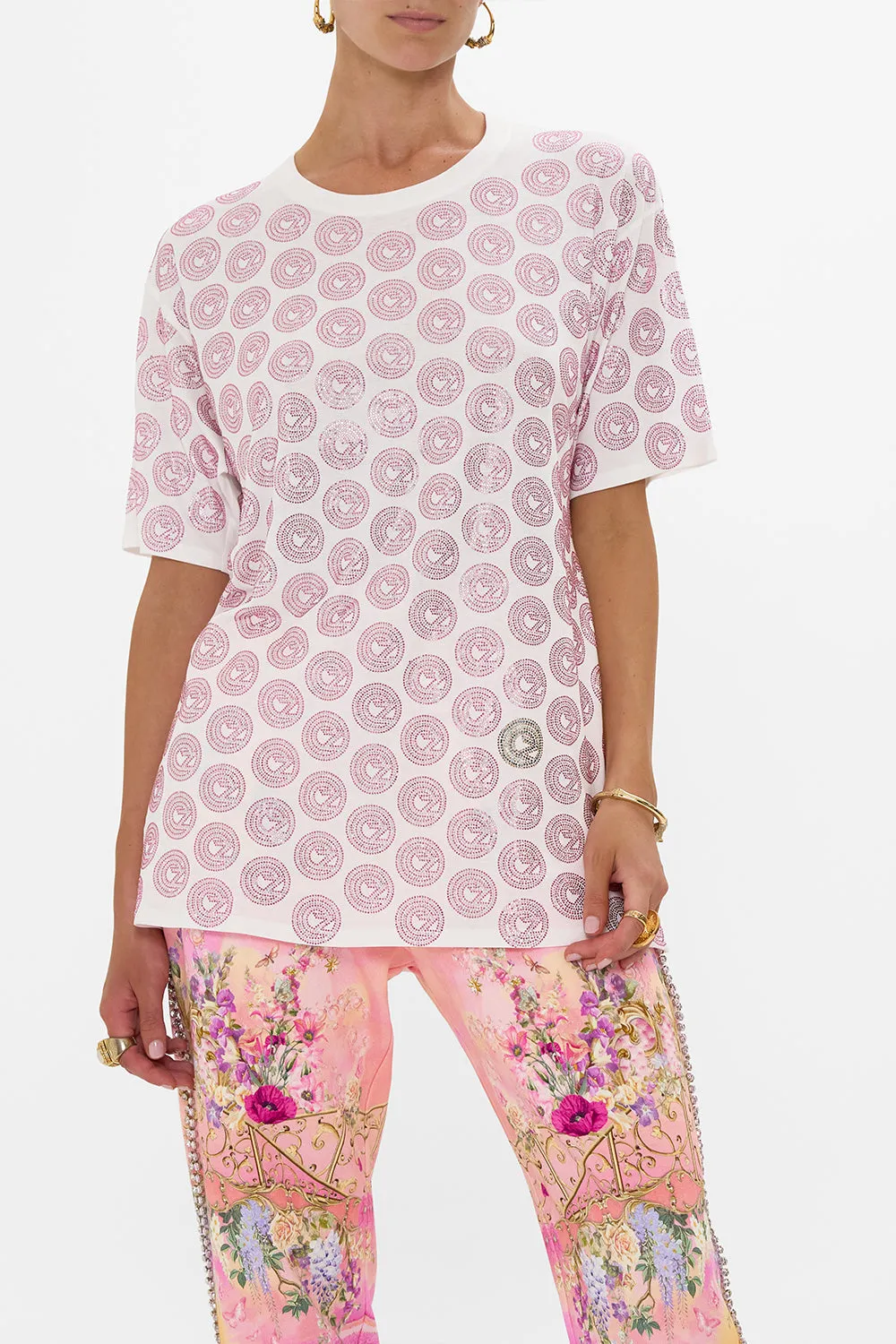 OVERSIZED BAND TEE - WHITE/PINK TOTALLY OZMOPOLITAN sold by Camilla product image thumbnail 5
