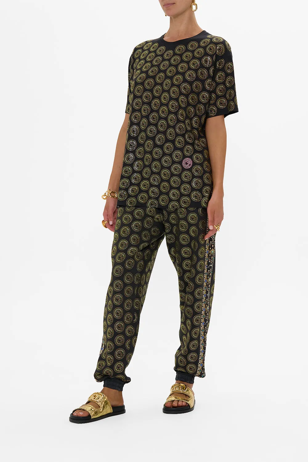 OVERSIZED BAND TEE- BLACK DEFY GRAVITY sold by Camilla product image thumbnail 4