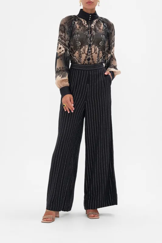 RAGLAN BUTTON UP SHIRT CURTAIN CALL CHAOS sold by Camilla