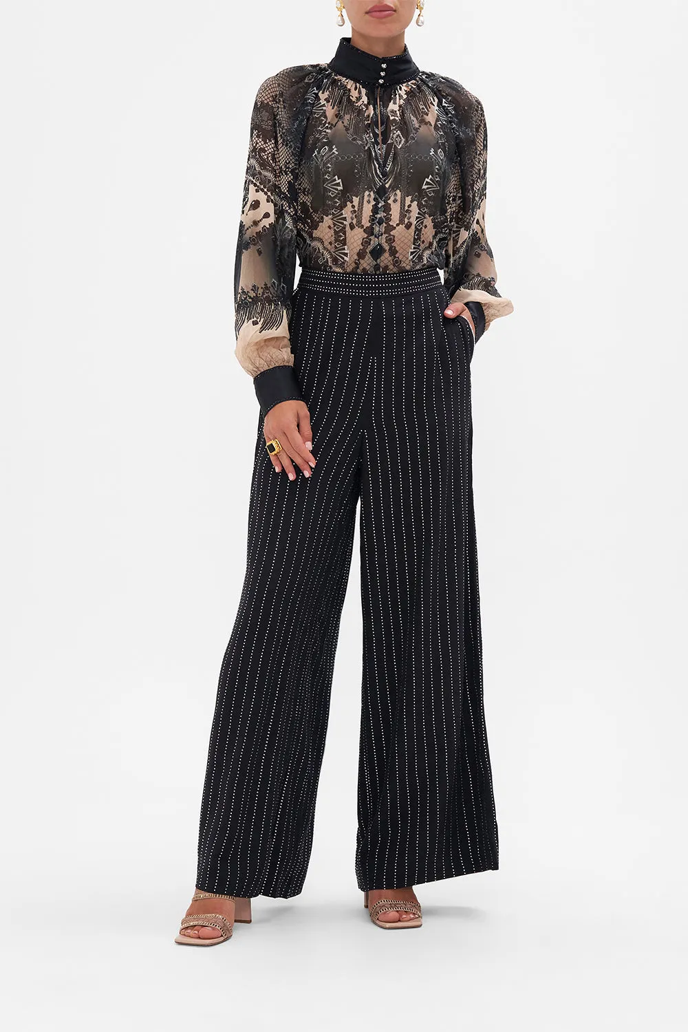 RAGLAN BUTTON UP SHIRT CURTAIN CALL CHAOS sold by Camilla