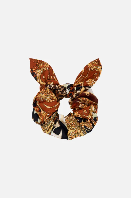 SCRUNCHIE CIAO PALAZZO sold by Camilla