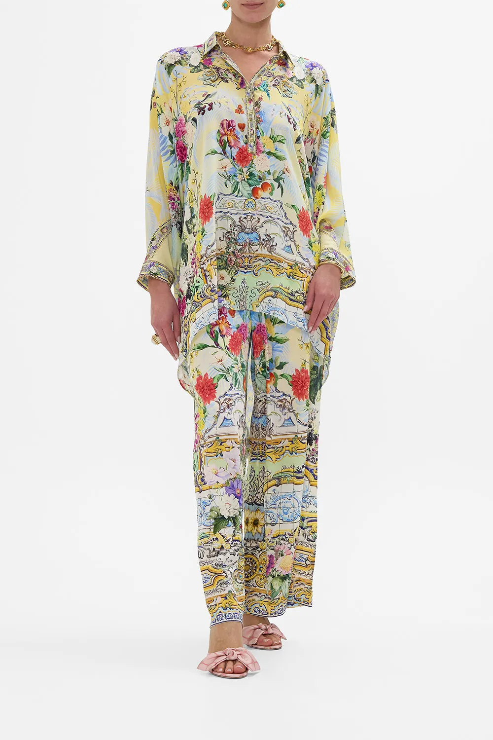 BUTTON UP TOP WITH DRAPED BACK FLOR FANTÁSTICA sold by Camilla