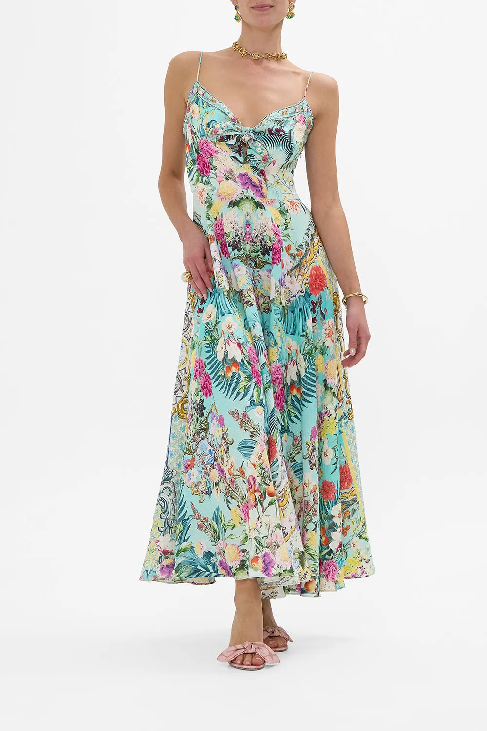 LONG DRESS WITH TIE FRONT GARDENS OF QUELUZ sold by Camilla