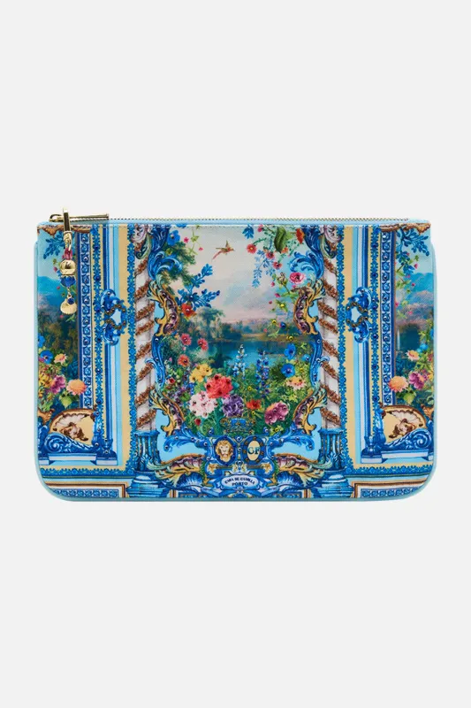 SMALL CANVAS CLUTCH WALL TO WALL WONDERS sold by Camilla