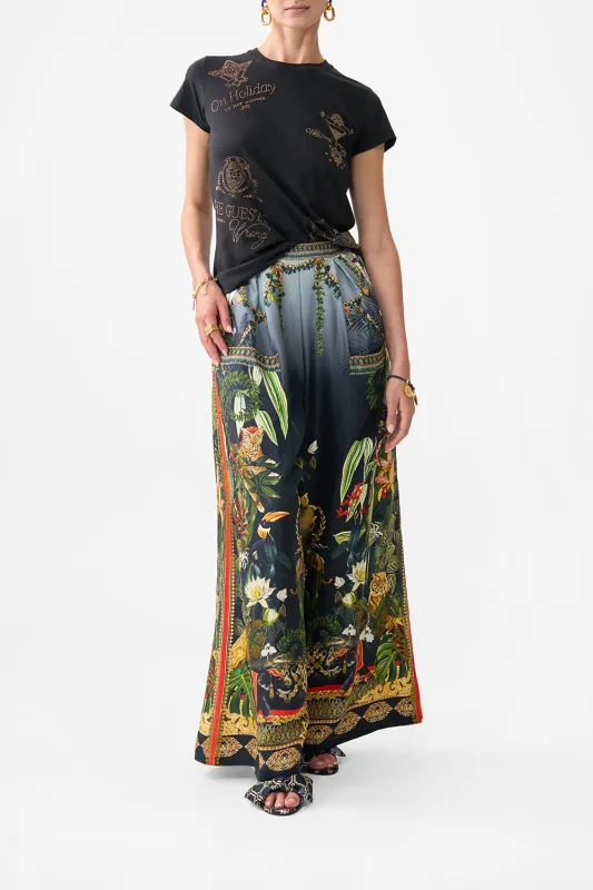 WIDE LEG TROUSER WITH FRONT POCKETS READY FOR MY WELCOME DRINK sold by Camilla