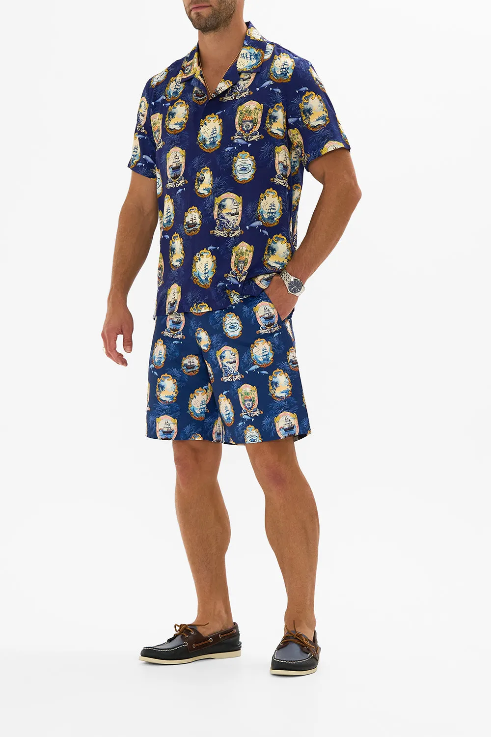 MID LENGTH TRAIL SHORT SONG OF SAINT ANTHONY sold by Camilla product image thumbnail 4