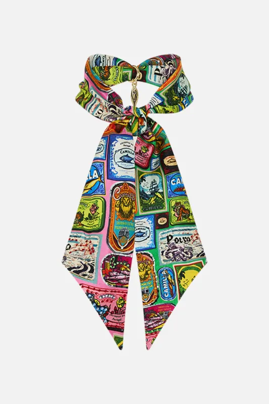 SKINNY NECK SCARF WITH TRINKET SALTY SPLENDOUR sold by Camilla