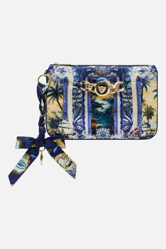 BRAIDED STRAP CLUTCH SONG OF SAINT ANTHONY sold by Camilla