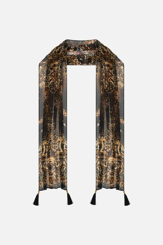 LONG SCARF BAROQUE AROUND THE CLOCK sold by Camilla