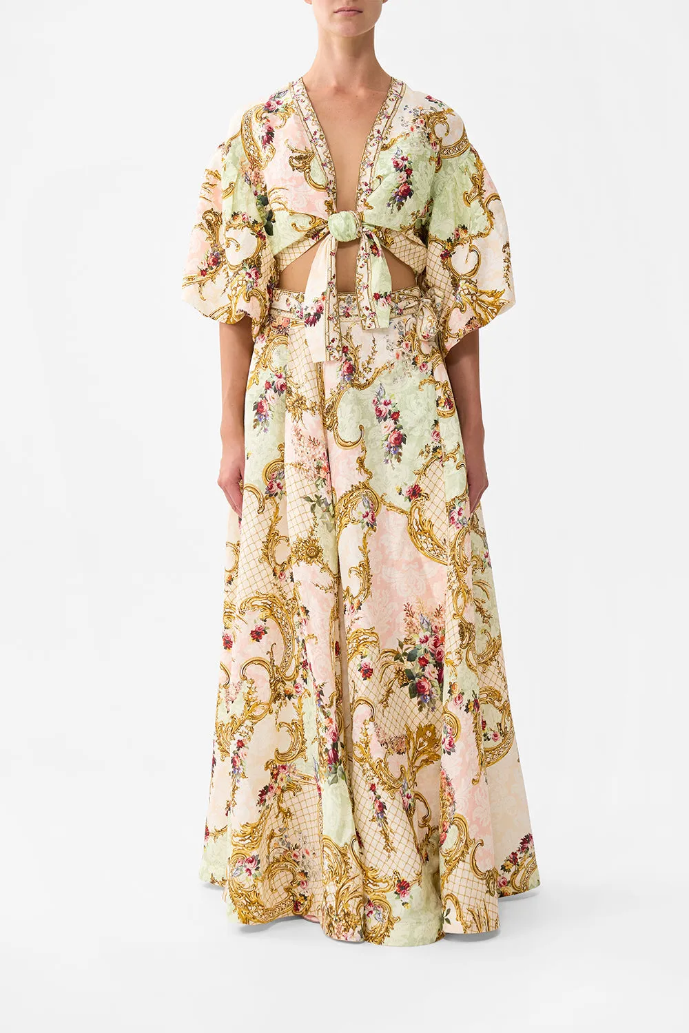 TIE FRONT PUFF SLEEVE TOP THE QUEENS QUARTERS sold by Camilla