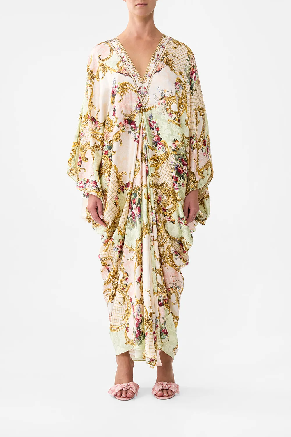 T SHAPE LONG KAFTAN THE QUEENS QUARTERS sold by Camilla