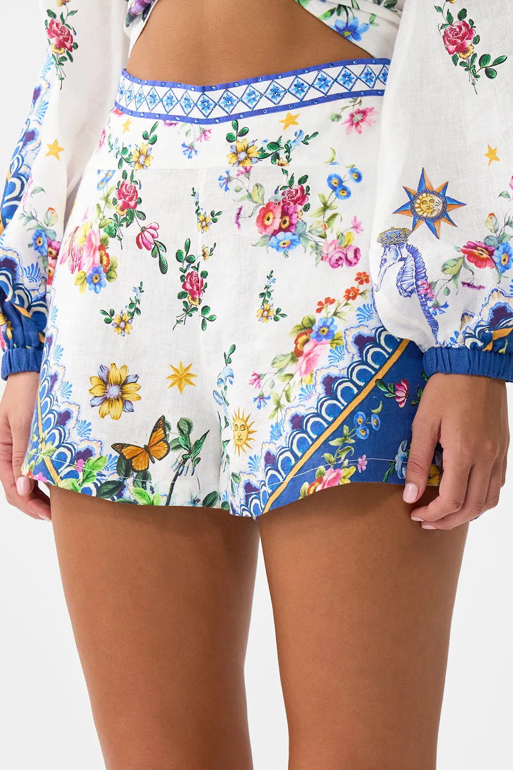 WIDE WAISTBAND SHORT TILES DARLS sold by Camilla product image thumbnail 5