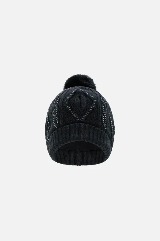 EMBELLISHED BEANIE SOLID BLACK sold by Camilla