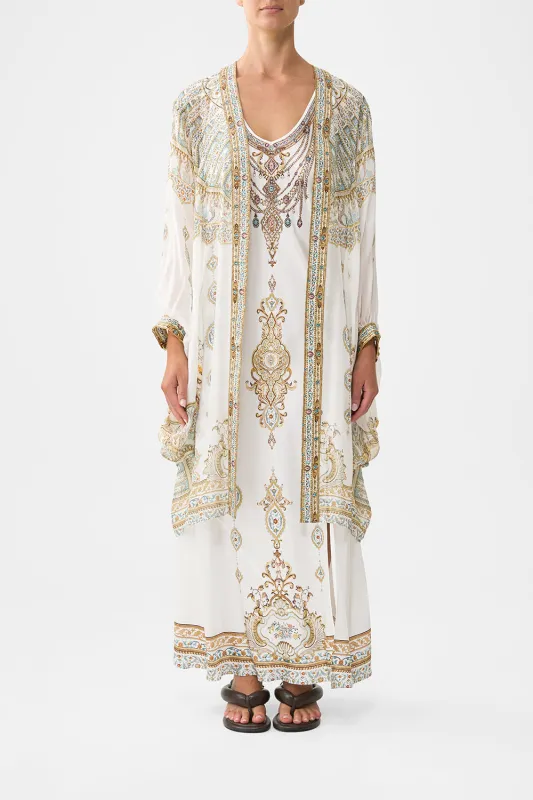 DRAMATIC SLEEVE COCOON LAYER OTTOMAN DYNASTY sold by Camilla