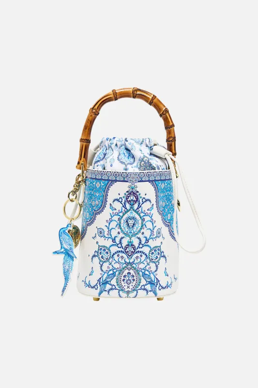 DRAWSTRING BUCKET BAG WITH KEYRING ISNIK LULLABY sold by Camilla