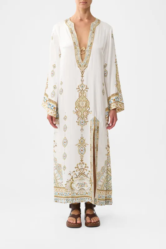 DEEP V NECK HARDWARE KAFTAN OTTOMAN DYNASTY sold by Camilla