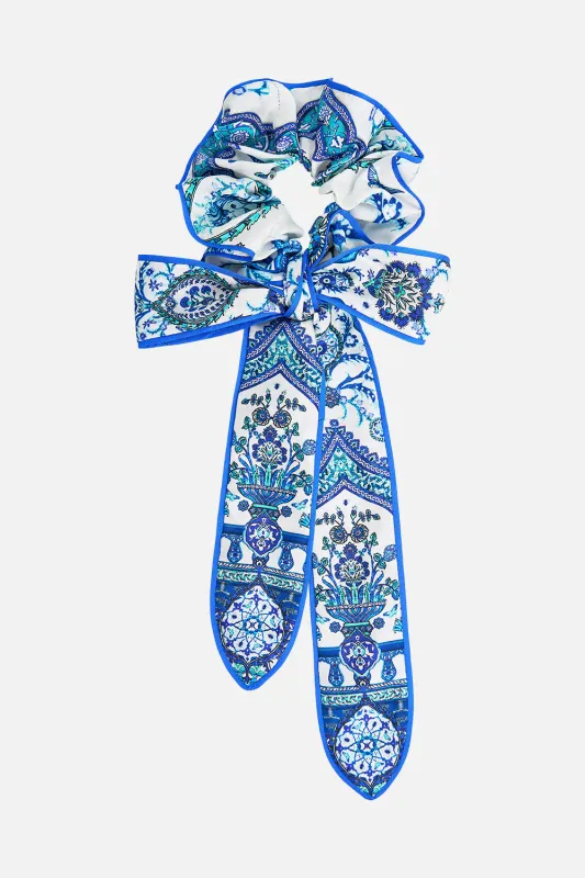 SCRUNCHIE WITH BOW ISNIK LULLABY sold by Camilla