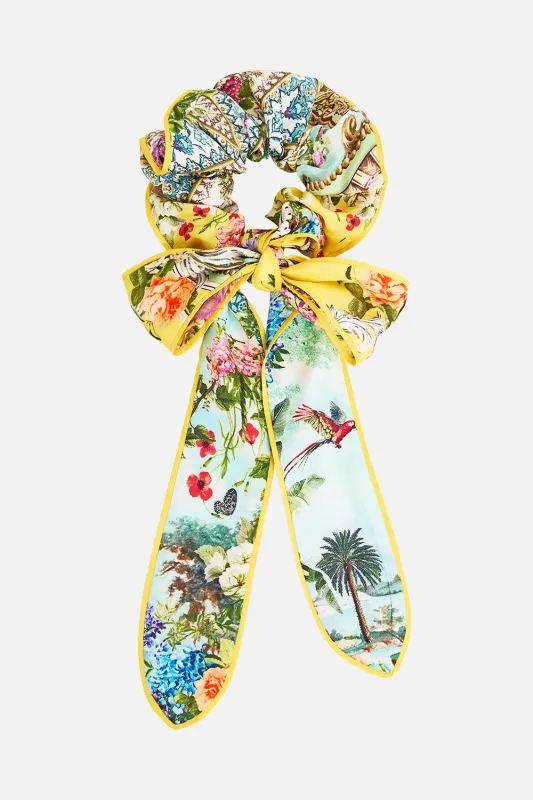 SCRUNCHIE WITH BOW TALES OF TOPKAPI PALACE sold by Camilla