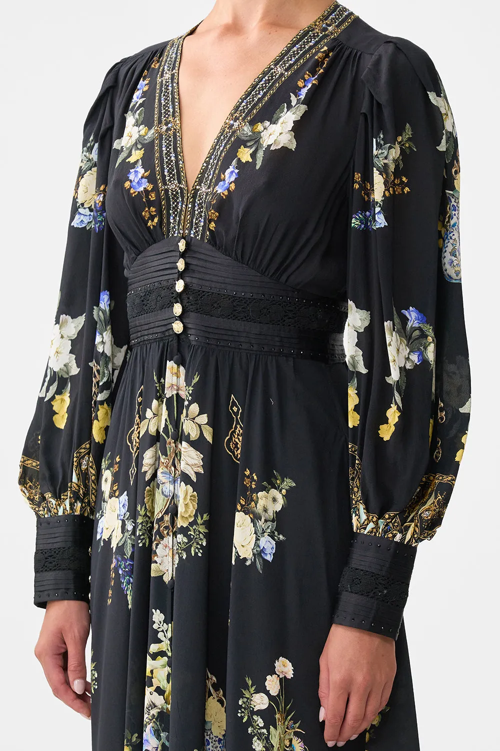 SHAPED WAISTBAND DRESS WITH GATHERED SLEEVES OTTOMAN ELEGANCE sold by Camilla product image thumbnail 5