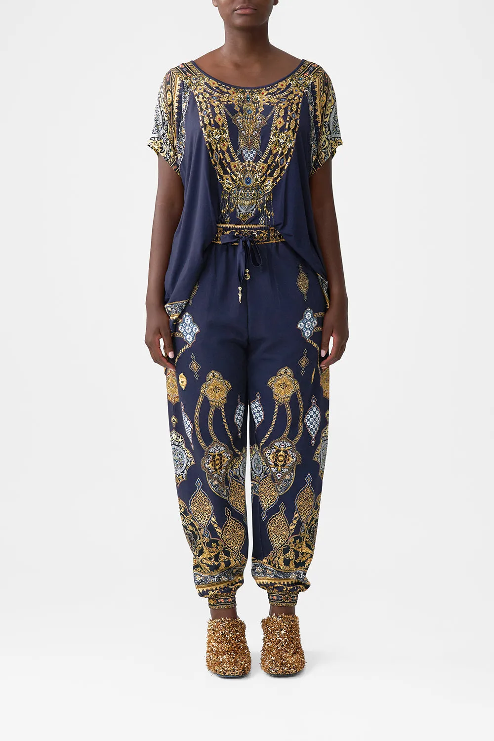 LOOSE FIT TEE THE IMPERIAL GATE sold by Camilla