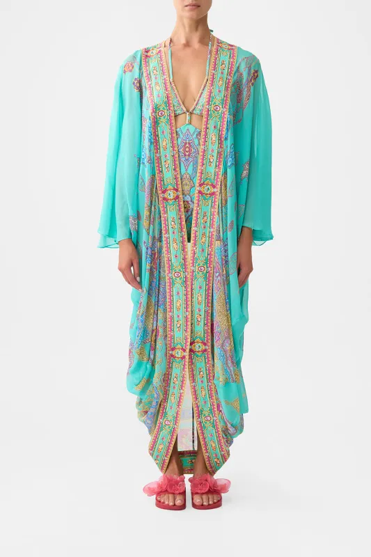 LONG SLEEVE LONG CAPE THE CONCUBINES CORRIDOR sold by Camilla