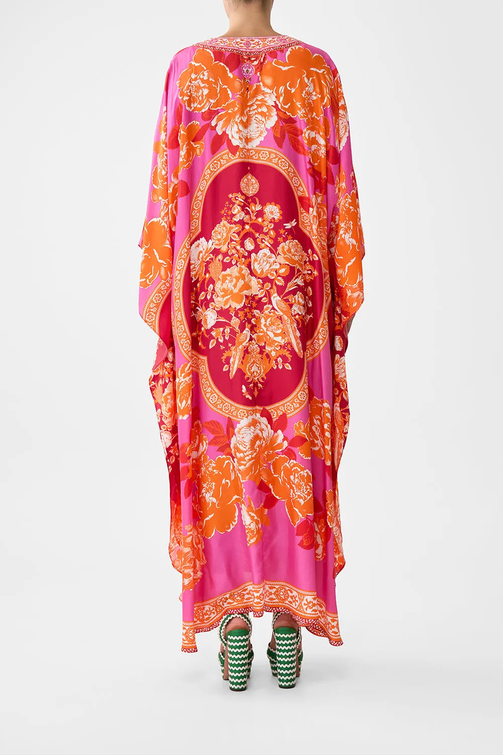 V NECK KAFTAN WITH FRONT WELT POCKETS TILES OF TÜRKIYE sold by Camilla product image thumbnail 2