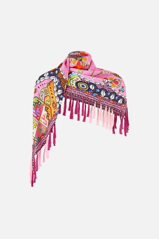 DIAMOND SCARF WITH TASSELS PATCHWORK PANORAMA sold by Camilla