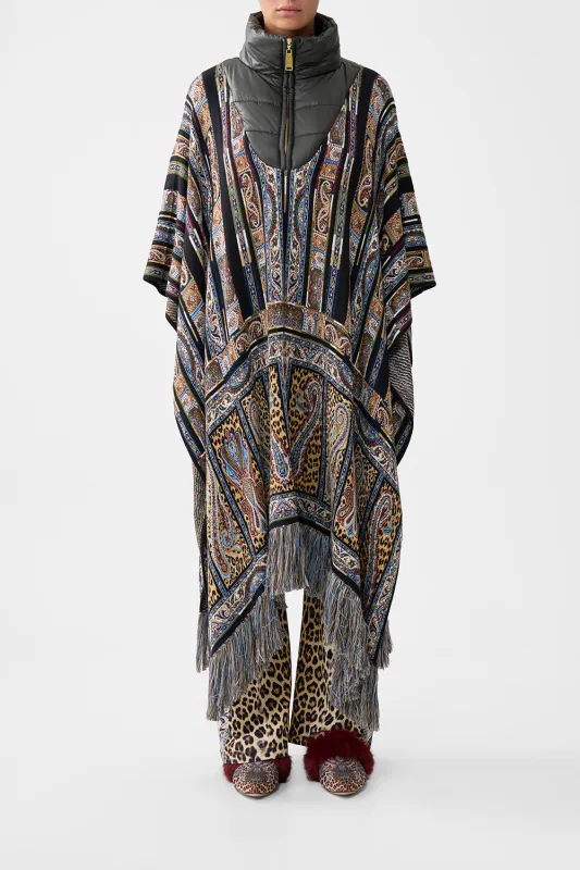 QUILTED COLLAR KNIT PONCHO ISTANBUL ANIMALIA made by Camilla