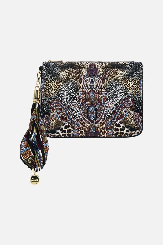 SCARF CLUTCH ISTANBUL ANIMALIA sold by Camilla