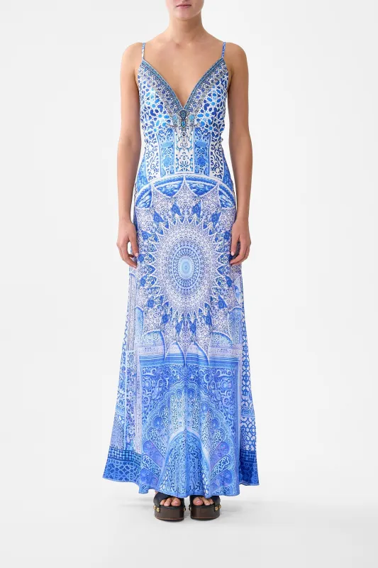 V-NECK LONG BIAS SLIP DRESS WITH TRAIN THE BOSPHOROUS sold by Camilla