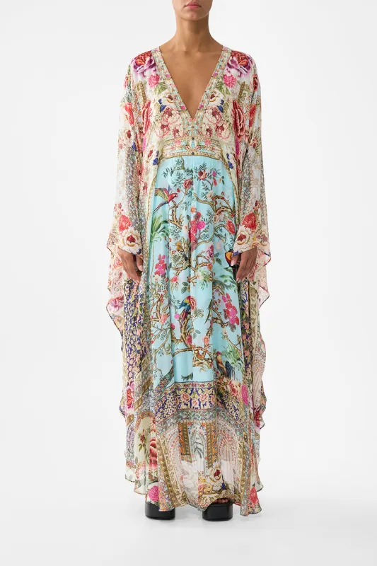 LONG KAFTAN WITH WAIST DETAIL SULTANS AND QUEENS sold by Camilla
