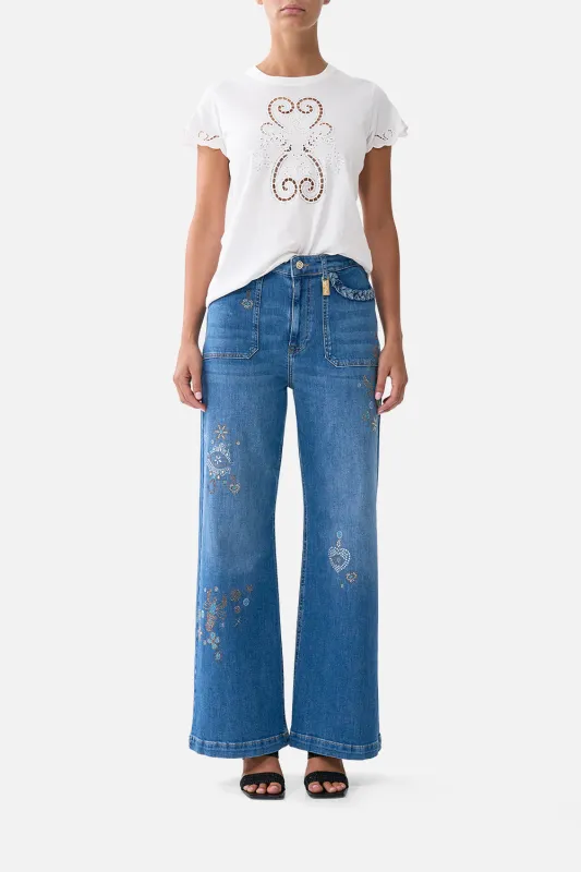 SLIM FIT ROUND NECK T-SHIRT - WHITE ALL ABOUT THAT LACE sold by Camilla