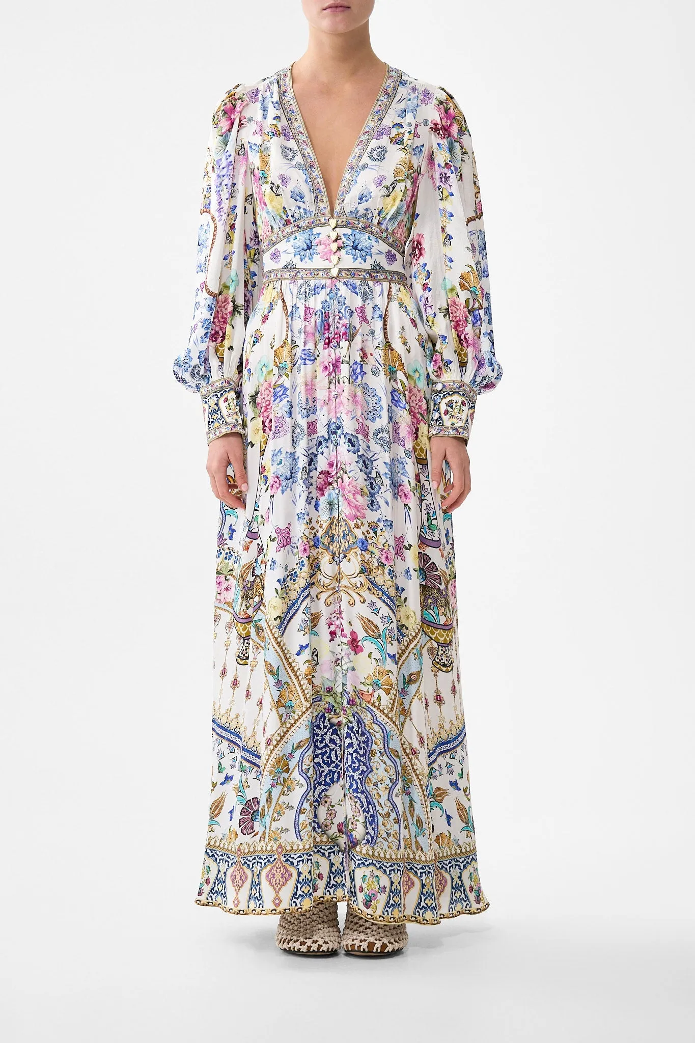 SHAPED WAISTBAND DRESS WITH GATHERED SLEEVES ALL ABOUT THAT LACE sold by Camilla