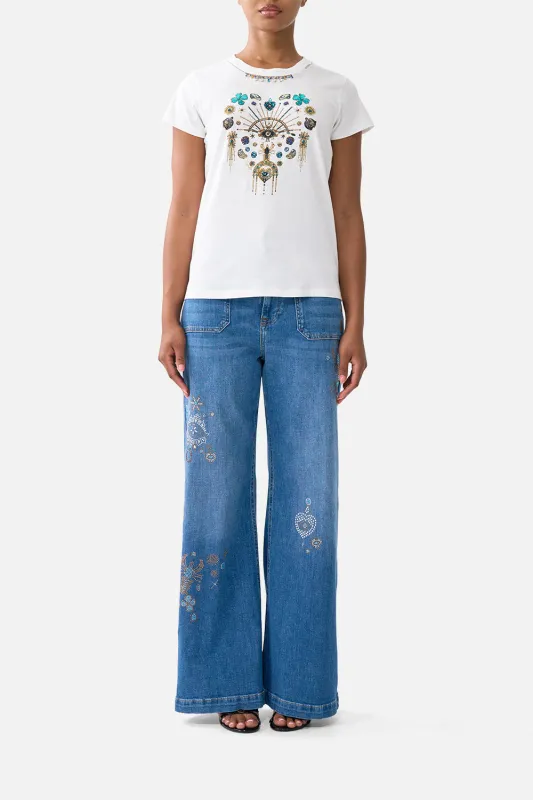 SLIM FIT ROUND NECK T-SHIRT - WHITE/MULTI TOTEMS AND TREASURES sold by Camilla