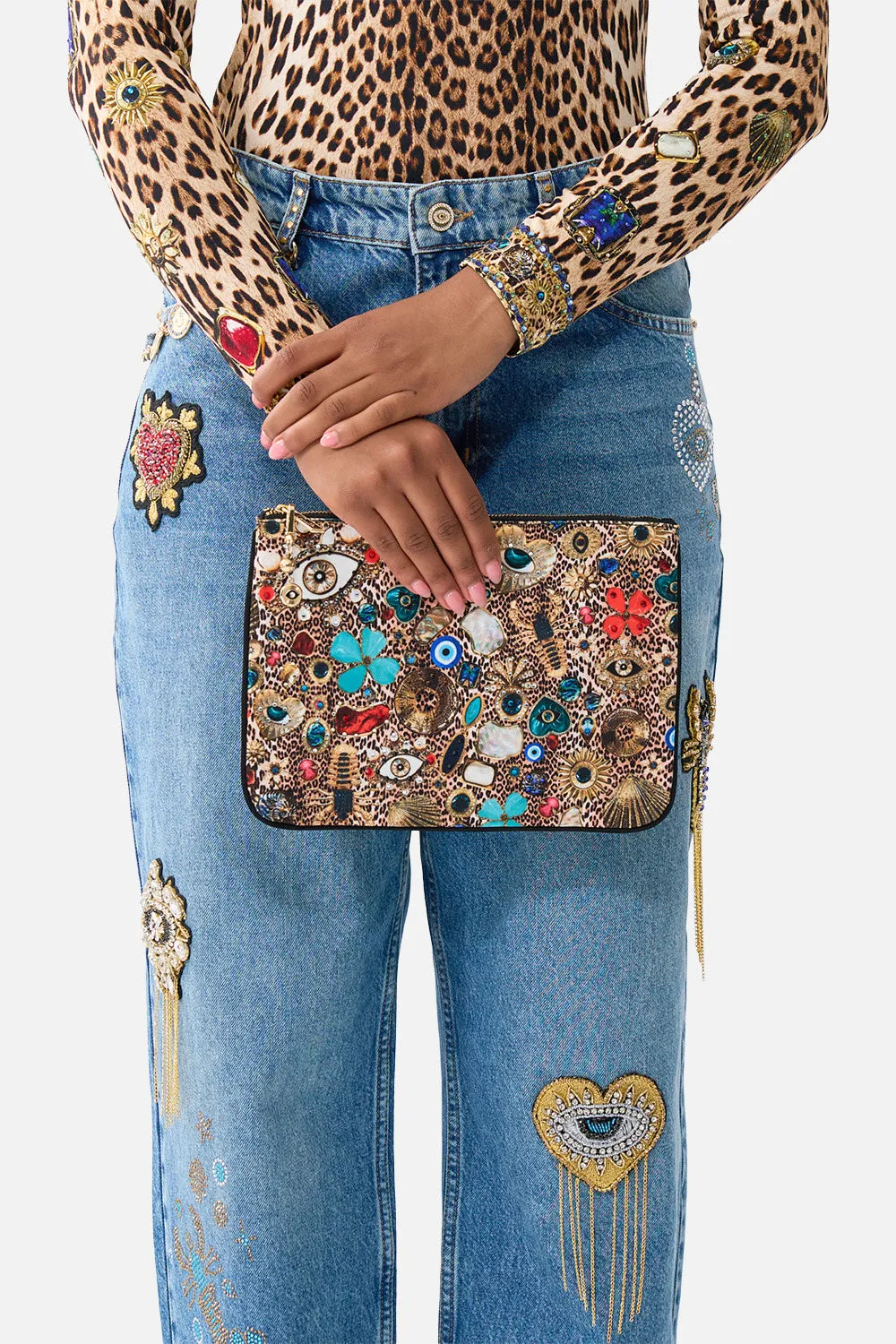 SMALL CANVAS CLUTCH NAZAR NIRVANA sold by Camilla product image thumbnail 5