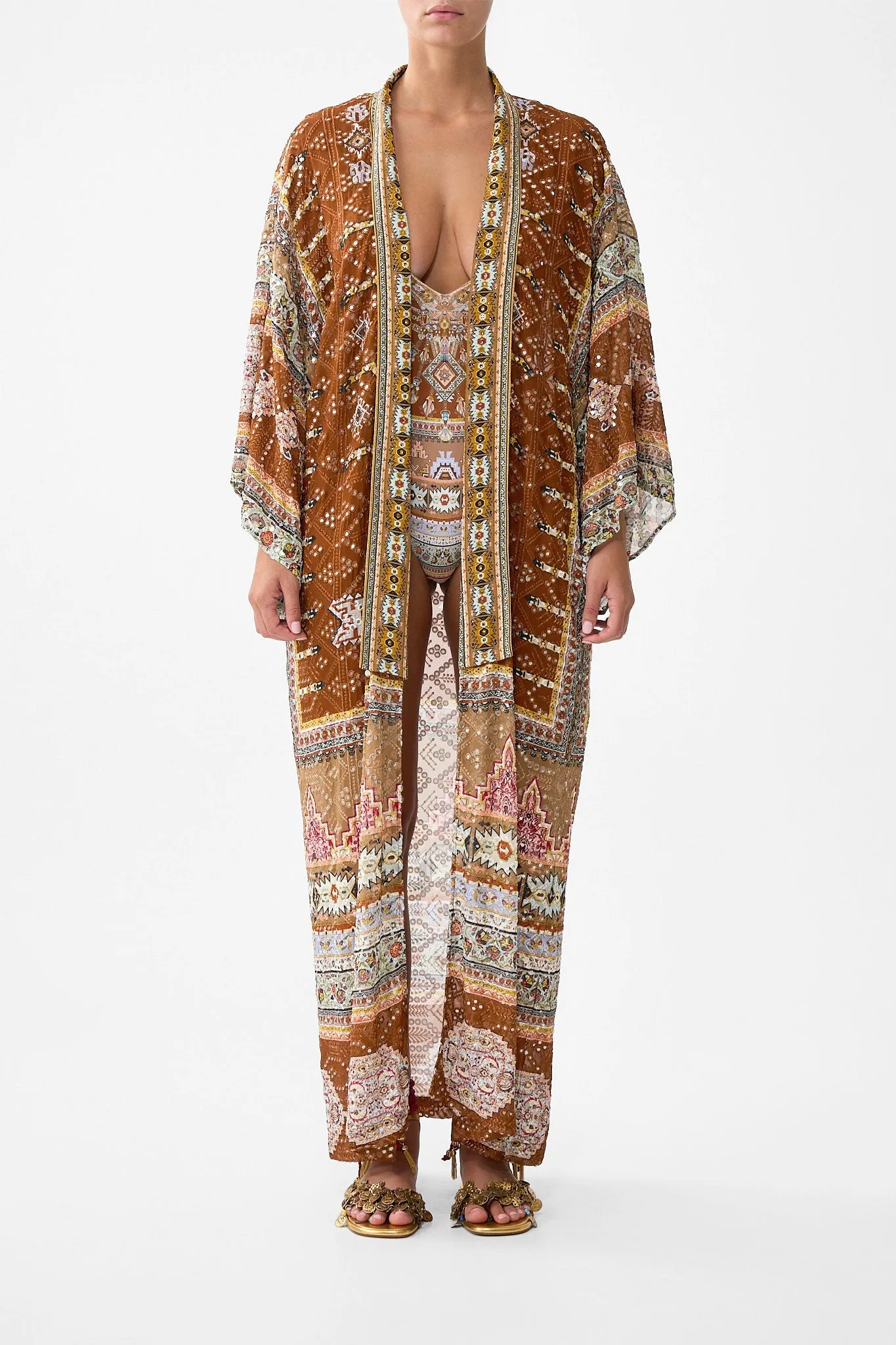 KIMONO LAYER WITH COLLAR FABRIC OF TIME sold by Camilla