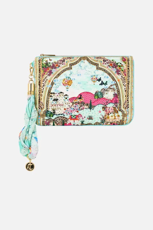 SCARF CLUTCH MINIATURE MOMENTS sold by Camilla