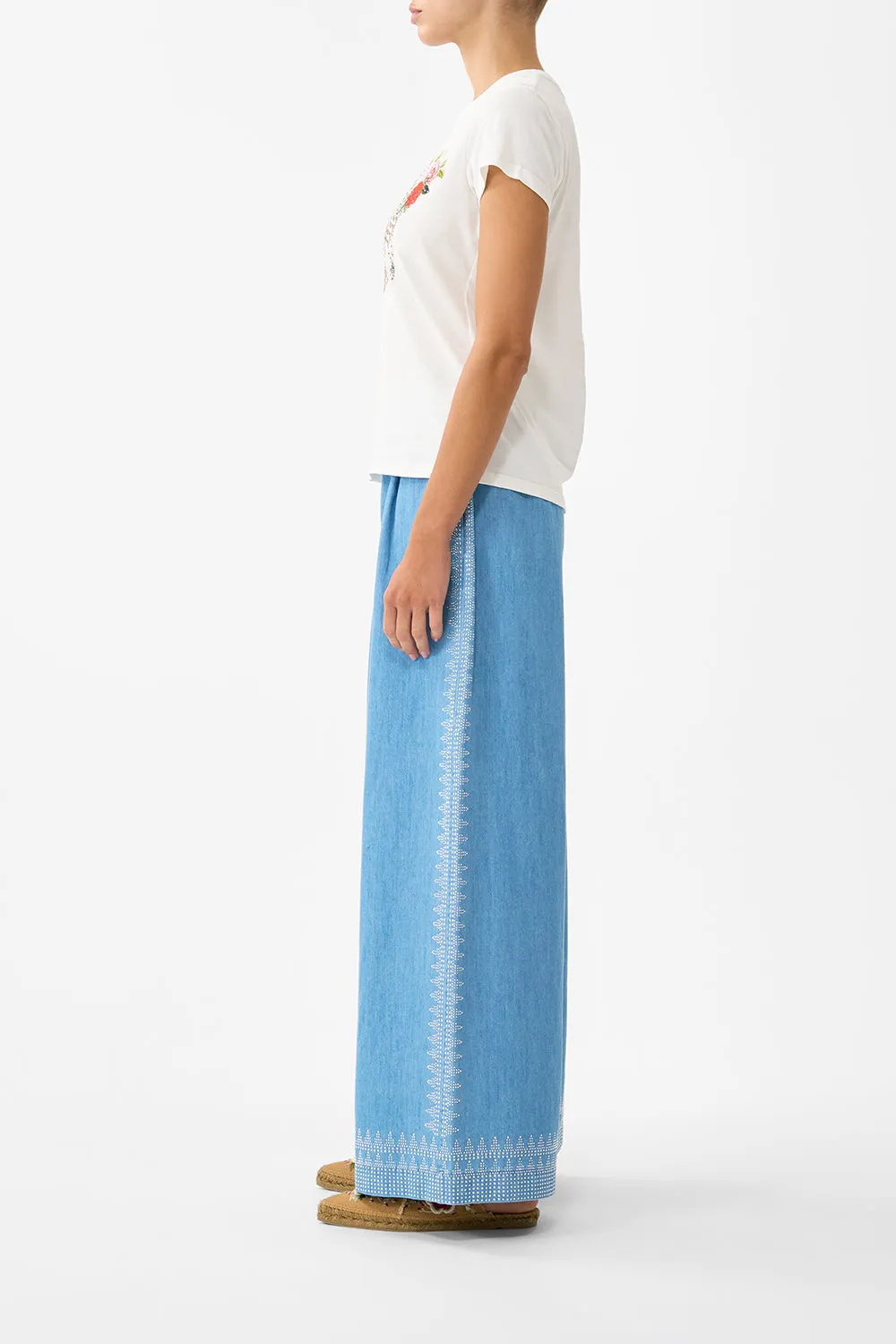 SLIM FIT ROUND NECK T-SHIRT - WHITE OLÉ OLÉ sold by Camilla product image thumbnail 4