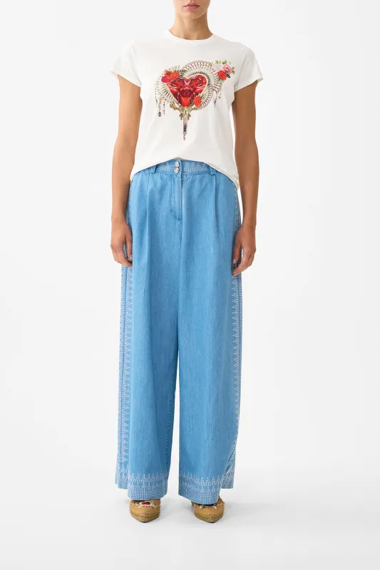 SLIM FIT ROUND NECK T-SHIRT - WHITE OLÉ OLÉ sold by Camilla