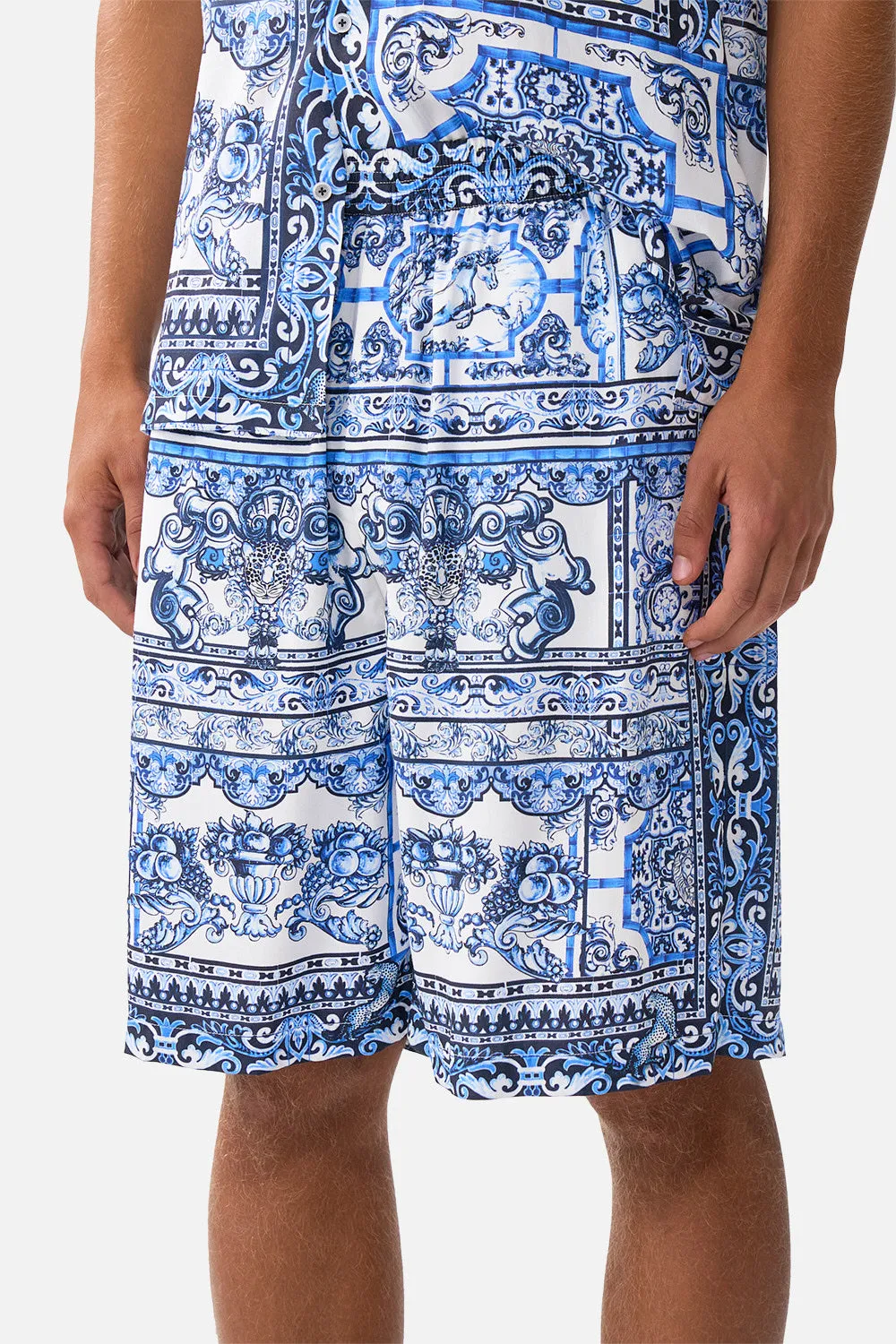 BAGGY LONG WALK SHORT WITH ELASTIC WAIST A TILED WONDERLAND sold by Camilla product image thumbnail 4