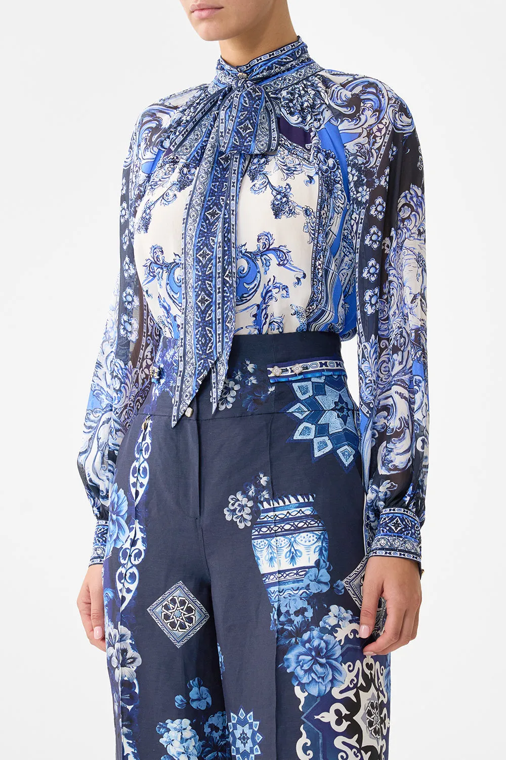 DETACHABLE PUSSY BOW RAGLAN BLOUSE A TILED WONDERLAND sold by Camilla product image thumbnail 5