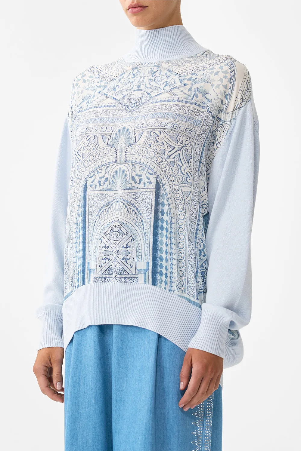 SILK FRONT TURTLE NECK KNIT THE HUM OF THE ALHAMBRA sold by Camilla product image thumbnail 5