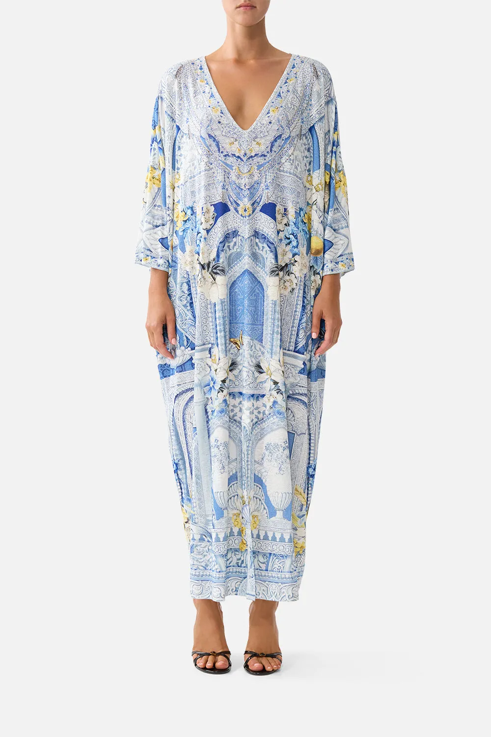 V NECK BATWING KAFTAN DE NADA GRANADA sold by Camilla