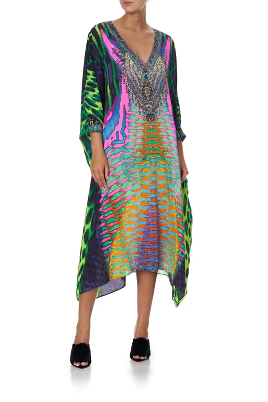 MIDI KAFTAN WITH CUFF POSEIDONS POISON made by Camilla
