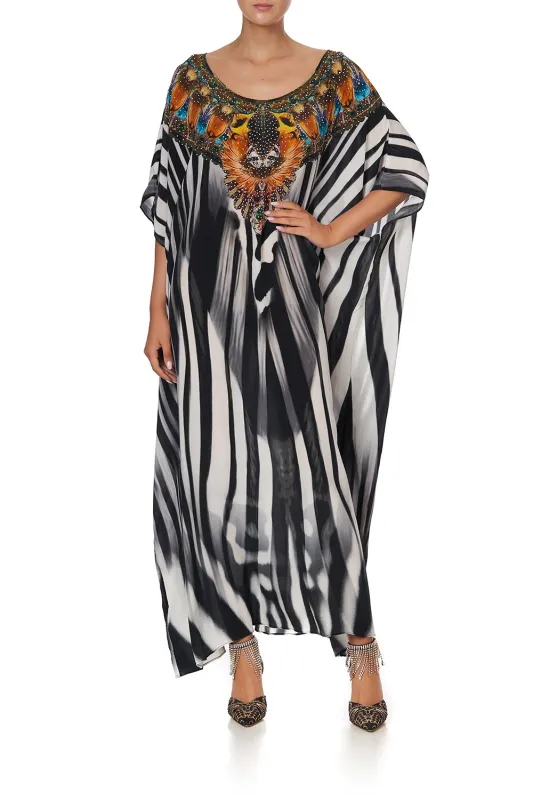 ROUND NECK KAFTAN ANIMALIA sold by Camilla