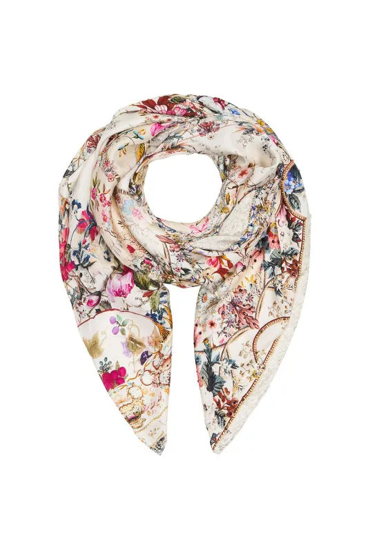 LARGE SQUARE SCARF LONDON LOOMS made by Camilla